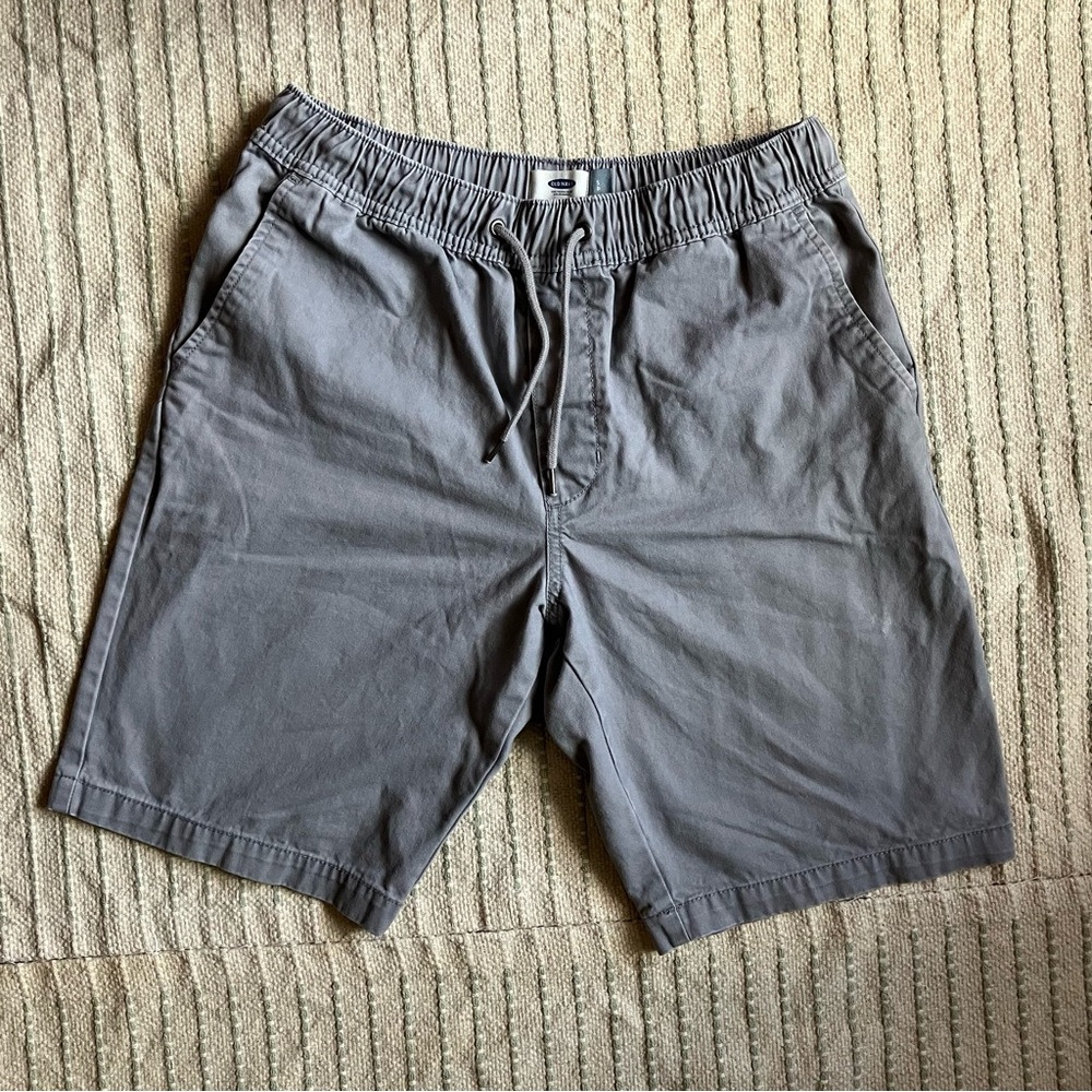 Old Navy Men's Earl Grey Shorts